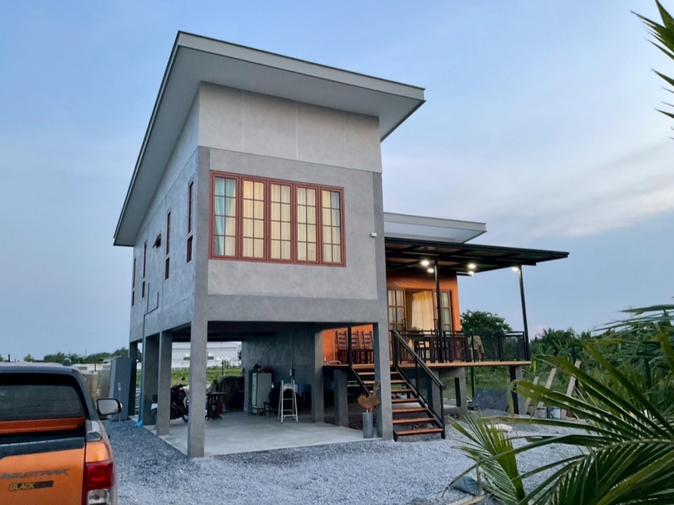 สร้างบ้านชั้นครึ่ง ลำดับที่ 32: ภาพรวมตัวบ้าน