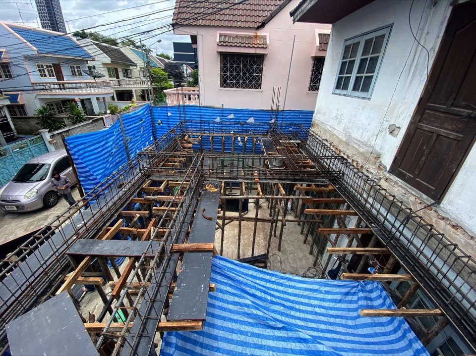 งานรีโนเวท ลำดับที่ 04: วางแนวคาน