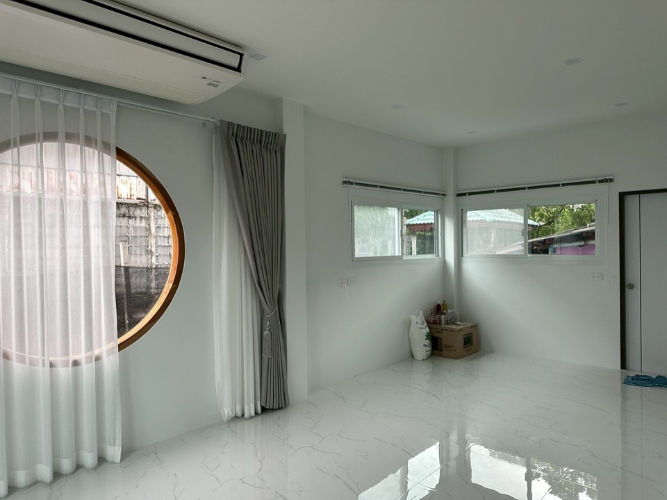 สร้างบ้านสองชั้น ลำดับที่ 09: ประตูเชื่อมสวน