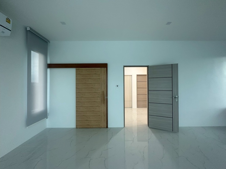 สร้างบ้านสองชั้น ลำดับที่ 17: พื้นที่เชื่อมห้องพัก